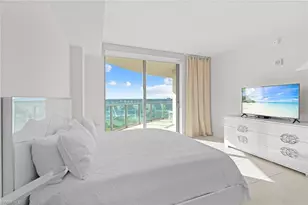 3000 Oasis Grand Blvd, Fort Myers, FL 33916 - Photo 17