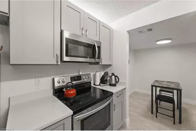 201 Santa Clara Dr #13, Naples, FL 34104 - Photo 7