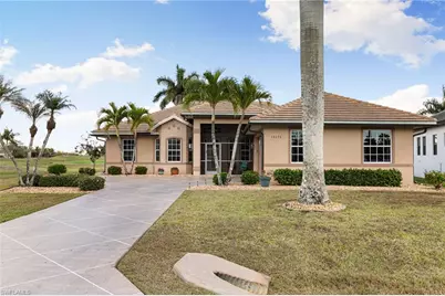 18276 Royal Hammock Blvd, Naples, FL 34114 - Photo 3