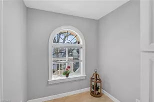 2810 Citrus Lake Dr, Naples, FL 34109 - Photo 11