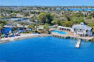 2810 Citrus Lake Dr, Naples, FL 34109 - Photo 35