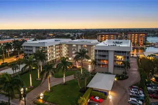 2880 Gulf Shore Blvd N, Naples, FL 34103 - Photo 5