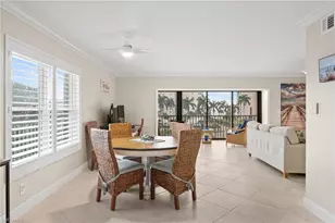 2880 Gulf Shore Blvd N, Naples, FL 34103 - Photo 11