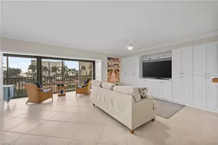 2880 Gulf Shore Blvd N, Naples, FL 34103 - Photo 17