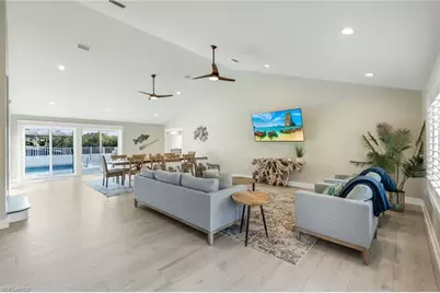 11861 Isle Of Palms Dr, Fort Myers Beach, FL 33931 - Photo 5