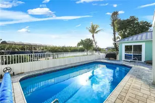 11861 Isle of Palms Dr, Fort Myers Beach, FL 33931 - Photo 27