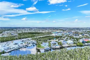 11861 Isle of Palms Dr, Fort Myers Beach, FL 33931 - Photo 37