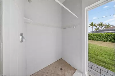 5319 SW 21st Pl, Cape Coral, FL 33914 - Photo 25