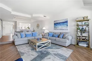 309 La Peninsula Blvd, Naples, FL 34113 - Photo 9