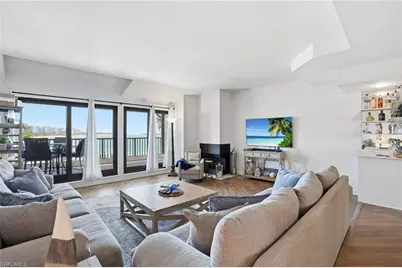 309 La Peninsula Blvd #309, Naples, FL 34113 - Photo 11