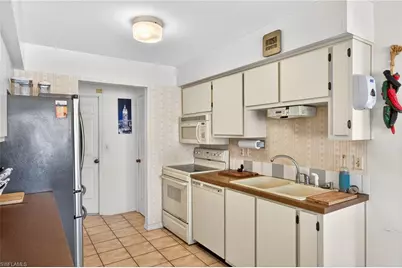 2243 Everest Pkwy, Cape Coral, FL 33904 - Photo 23