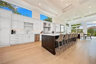 7963 Grand Bay Dr, Naples, FL 34108 - Photo 7