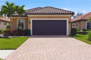8300 Lucello Terrace N, Naples, FL 34114 - Photo 3
