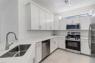 19600 Hinkley Dr, Estero, FL 33928 - Photo 5