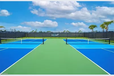 19600 Hinkley Dr, Estero, FL 33928 - Photo 37