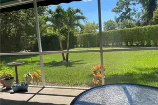 378 Dover Pl, Naples, FL 34104 - Photo 7