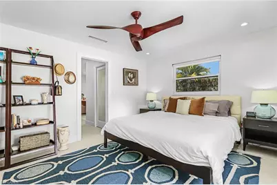 1390 Mandarin Rd, Naples, FL 34102 - Photo 17