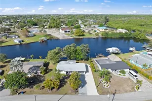 1313 Thompson St, North Fort Myers, FL 33903 - Photo 39