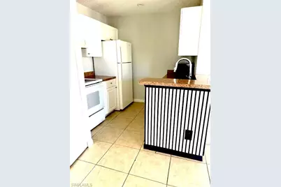 124 Santa Clara Dr #15, Naples, FL 34104 - Photo 3