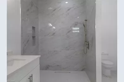 811 Dartmouth Ct, Lehigh Acres, FL 33974 - Photo 13