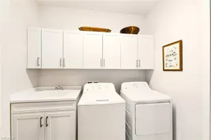 2175 Marquesa Cir, Naples, FL 34112 - Photo 19