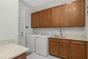 6907 Cay Ct, Naples, FL 34113 - Photo 37