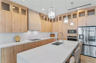 653 107th Ave N, Naples, FL 34108 - Photo 9