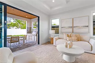 653 107th Ave N, Naples, FL 34108 - Photo 7