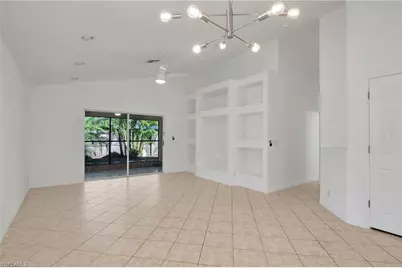 87 Burnt Pine Dr, Naples, FL 34119 - Photo 9