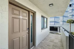 9715 Gulf Shore Dr, Naples, FL 34108 - Photo 21