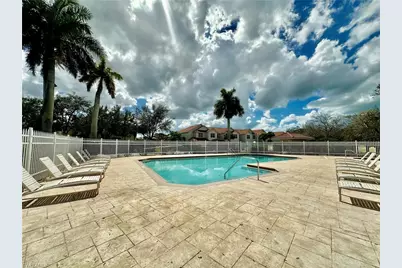 996 Hampton Cir #71, Naples, FL 34105 - Photo 27