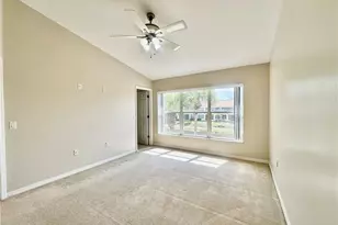996 Hampton Cir, Naples, FL 34105 - Photo 11