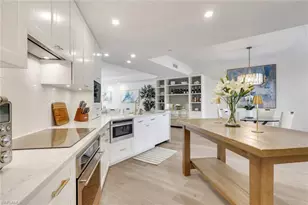 8440 Abbington Cir, Naples, FL 34108 - Photo 11