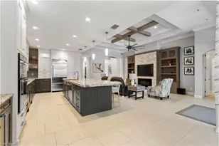 10102 Palazzo Dr, Naples, FL 34119 - Photo 7