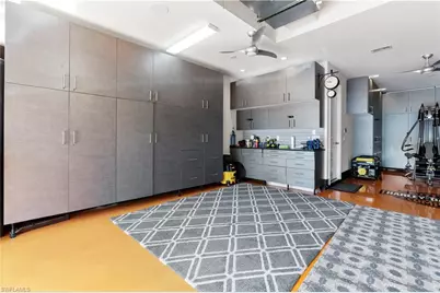 10102 Palazzo Dr, Naples, FL 34119 - Photo 29