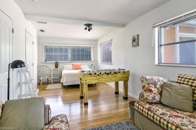 737 Mooring Line Dr, Naples, FL 34102 - Photo 13