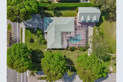 737 Mooring Line Dr, Naples, FL 34102 - Photo 21
