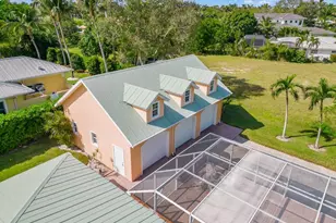 737 Mooring Line Dr, Naples, FL 34102 - Photo 23