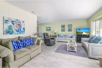 737 Mooring Line Dr, Naples, FL 34102 - Photo 3