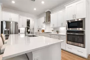 13528 Blue Bay Cir, Fort Myers, FL 33913 - Photo 9