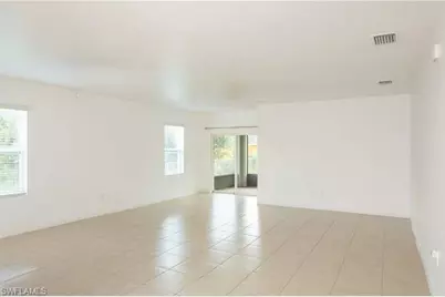 2802 40th St SW, Lehigh Acres, FL 33976 - Photo 9