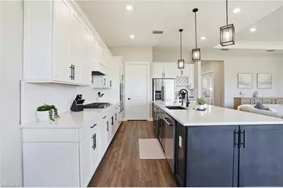 20040 Hartford Blvd, Estero, FL 33928 - Photo 13