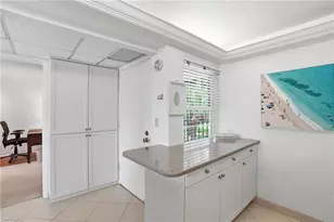 1083 Forest Lakes Dr, Naples, FL 34105 - Photo 3