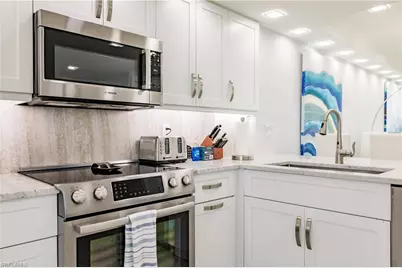 440 Seaview Ct #1905, Marco Island, FL 34145 - Photo 9