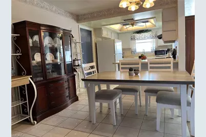 8201 Dosonte Ln, North Fort Myers, FL 33917 - Photo 5