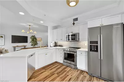 450 Bayfront Pl #4202, Naples, FL 34102 - Photo 9