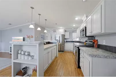 561 Charlemagne Blvd, Naples, FL 34112 - Photo 9