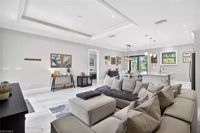 4233 4th Ave NE, Naples, FL 34120 - Photo 5