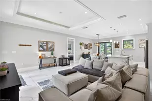 4233 4th Ave NE, Naples, FL 34120 - Photo 5