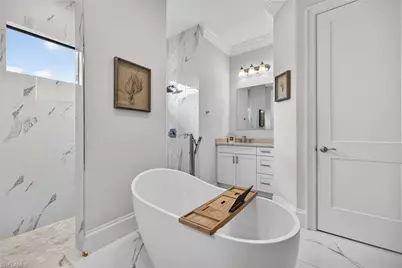 4233 4th Ave NE, Naples, FL 34120 - Photo 17